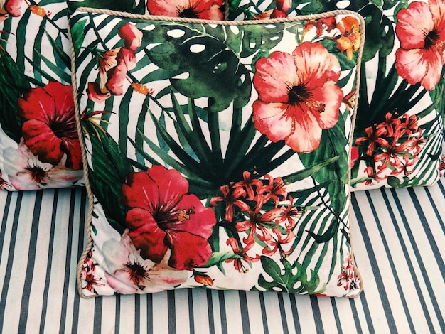 The Ultimate Guide to Mixing & Matching Patterns in Home Decor