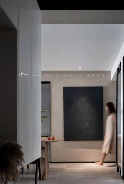 6 Smart Home Devices to Transform Your Interior Design in 2025